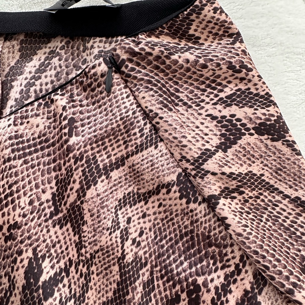 Express Python Print Midi Skirt Size Small - image 4